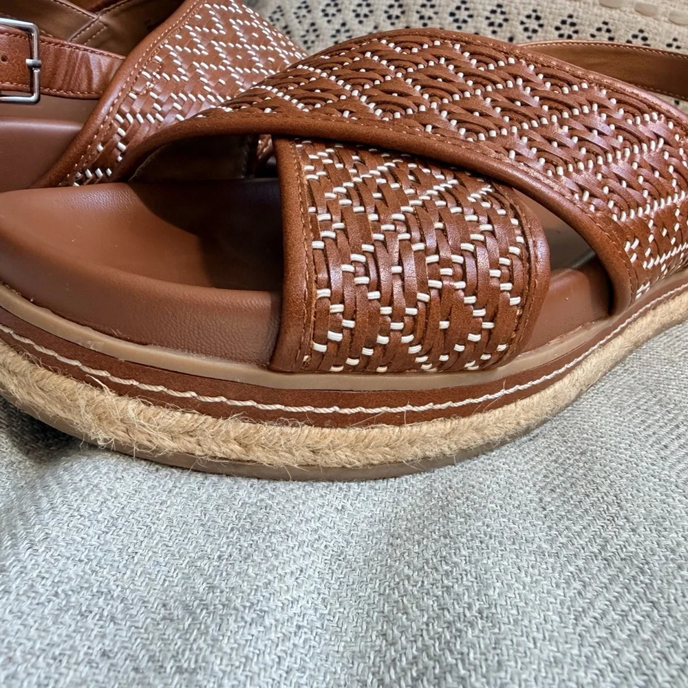 Universal Thread Elisa platform sandals - Picture 8 of 9